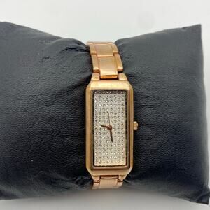 Elegant Geneva Platinum Rose Gold Tone Rectangle Watch - New Battery